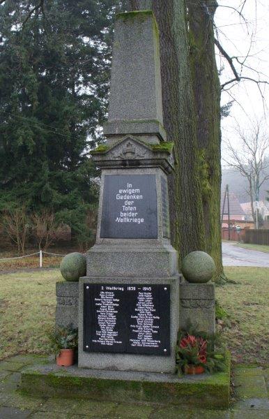 Denkmal in Dippmannsdorf